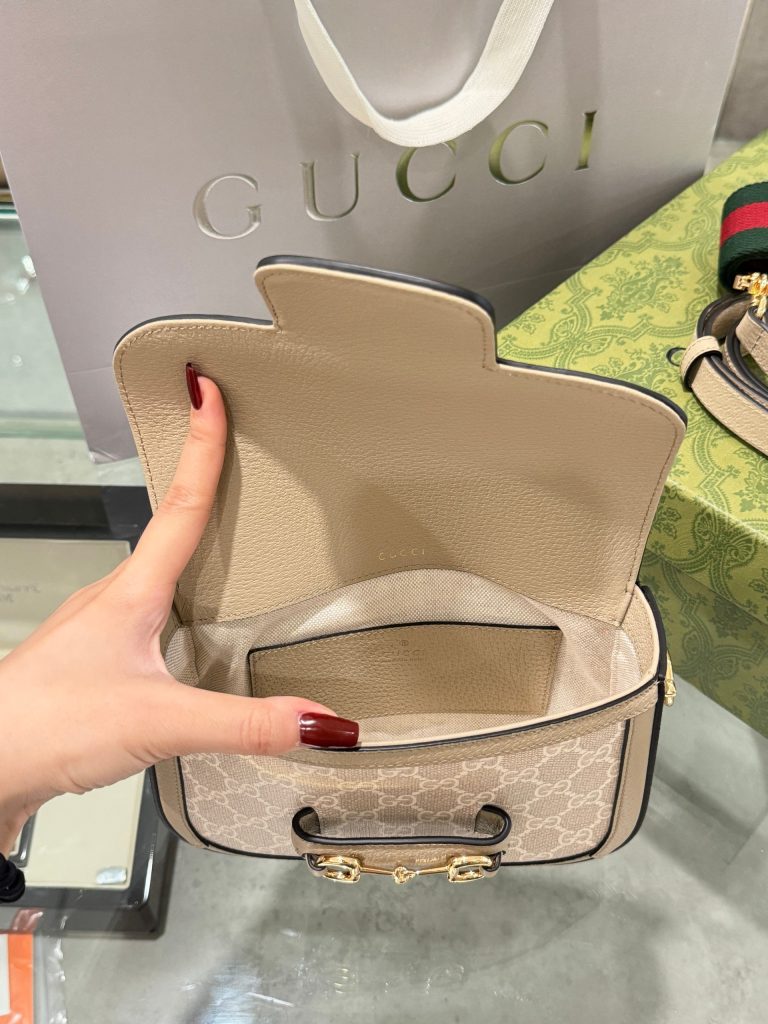 Gucci Horsebit 1955 Shoulder Monogram Replica Bags Size 25x18x8cm (2)
