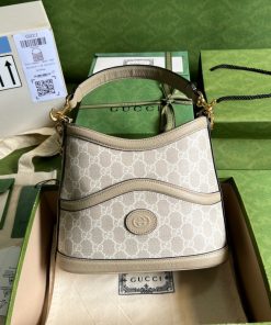 Gucci Large Shoulder Interlocking G Monogram Replica Bags Size 24x20x8cm (2)