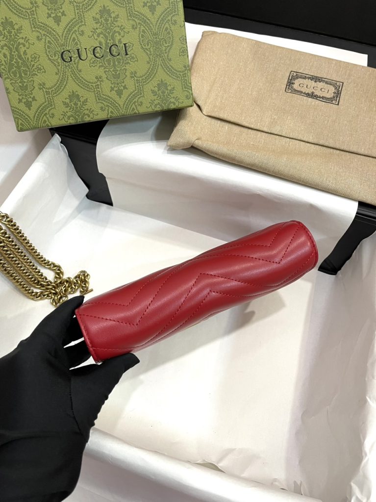 Gucci Marmont Small Shoulder Replica Bags Red Size 20cm (2)