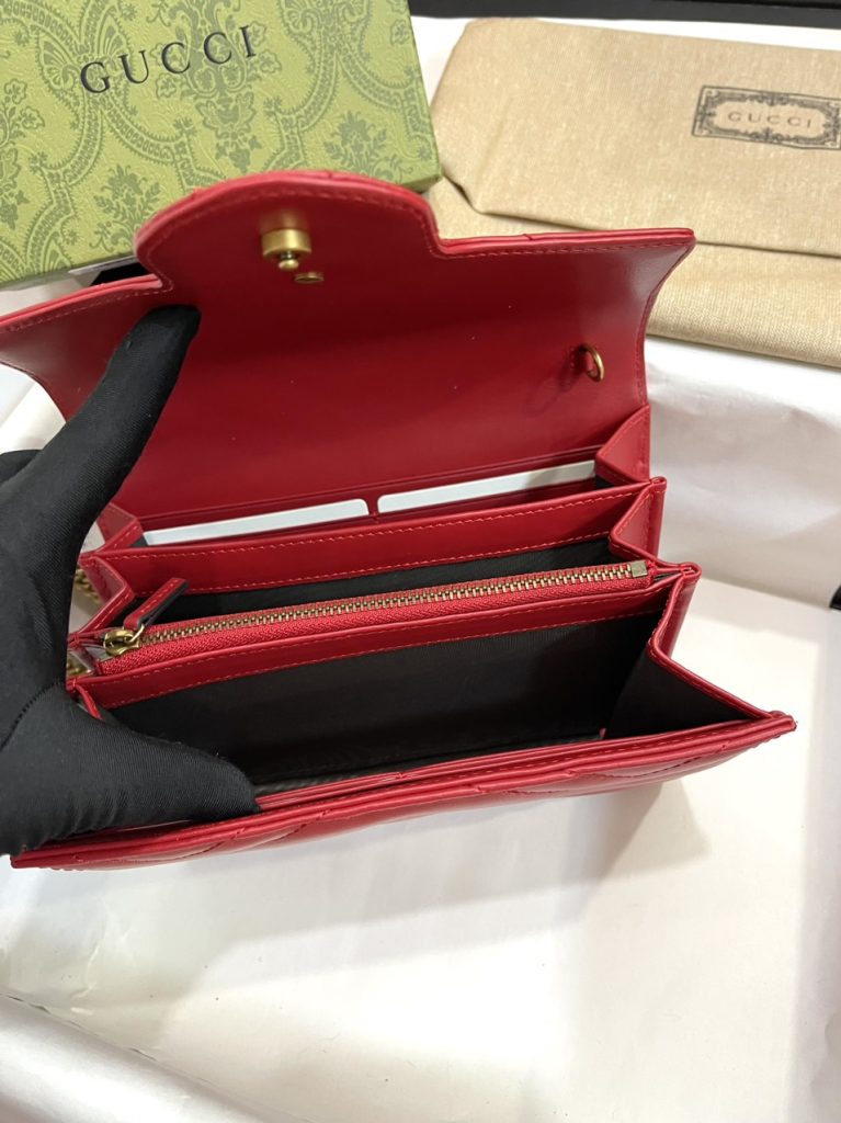 Gucci Marmont Small Shoulder Replica Bags Red Size 20cm (2)