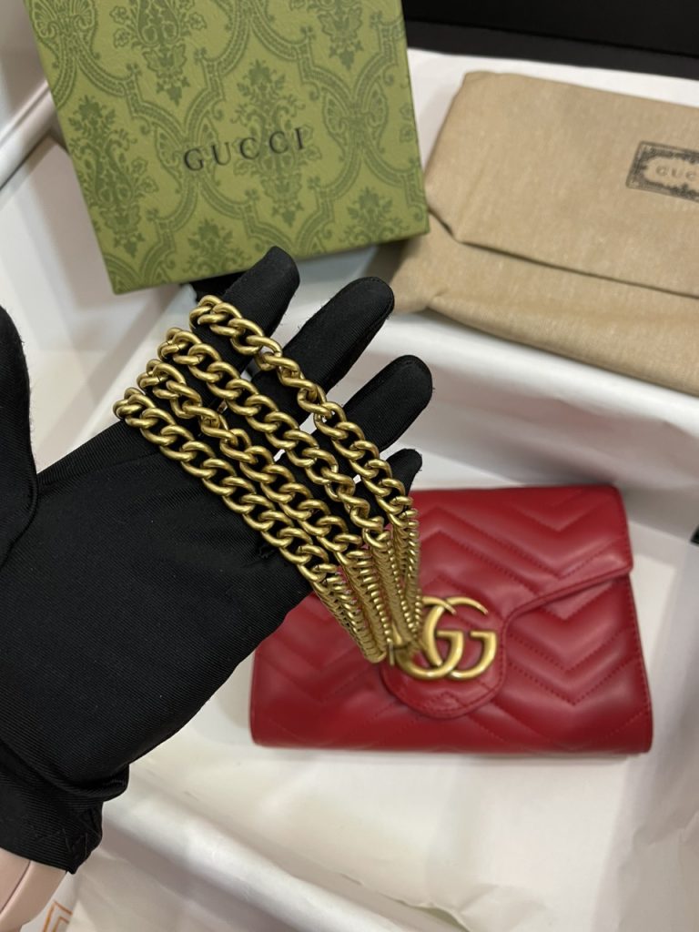 Gucci Marmont Small Shoulder Replica Bags Red Size 20cm (2)