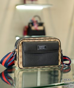 Gucci Men's Crossbody Monogram Pattern Replica Bags Size 26x17x8cm (2)