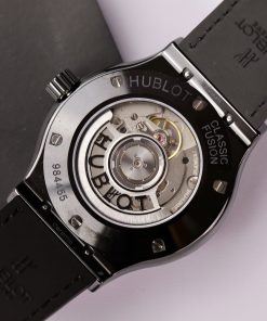 Hublot Best Replica Watch Classic Fusion Ceramic Black 42mm (2)