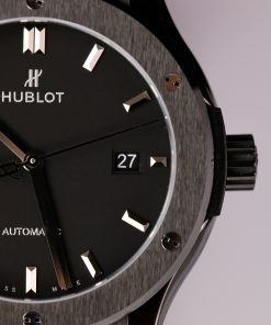 Hublot Best Replica Watch Classic Fusion Ceramic Black 42mm (2)