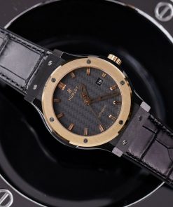 Hublot Best Replica Watch Classic Fusion Ceramic Demi Carbon Dial 42mm (1)