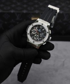 Hublot Big Bang Chronograph Black Dial Replica Watch Custom Moissanite Diamonds 44mm (2)