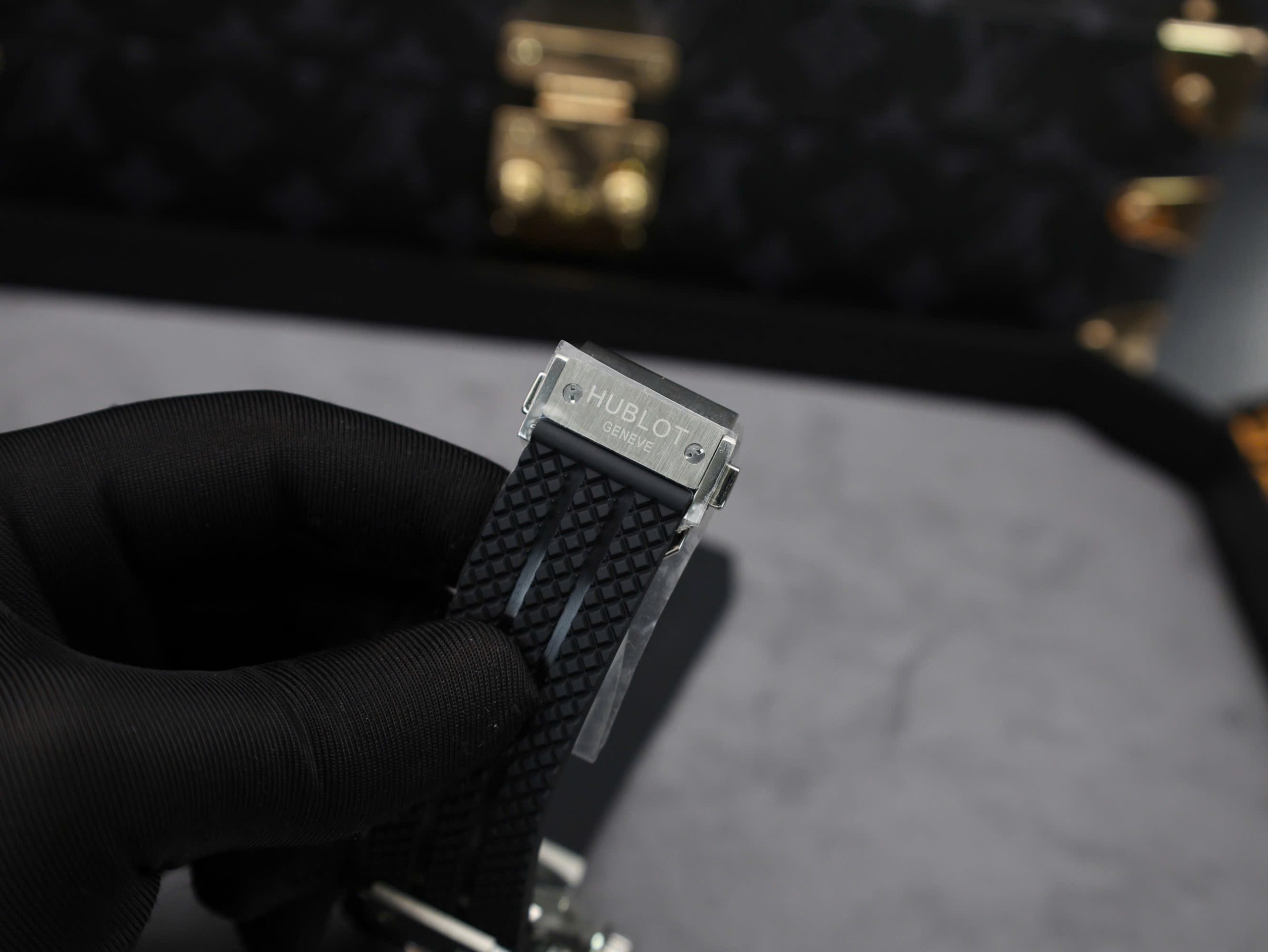 Hublot Big Bang Chronograph Black Dial Replica Watch Custom Moissanite Diamonds 44mm (9) Hublot Big Bang Chronograph Black Dial Replica Watch Custom Moissanite Diamonds 44mm (2)