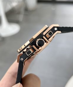 Hublot Big Bang Chronograph King Gold Black Color Rep Watch 44mm (1)