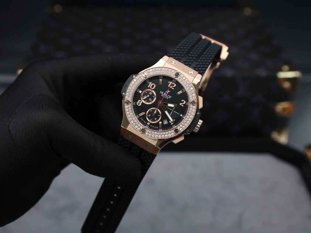 Hublot Big Bang Chronograph King Gold Black Dial Replica Watch Custom Moissanite Diamonds 44mm (2)