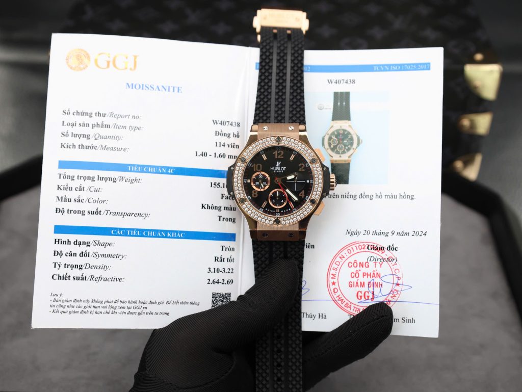 Hublot Big Bang Chronograph King Gold Black Dial Replica Watch Custom Moissanite Diamonds 44mm (2)