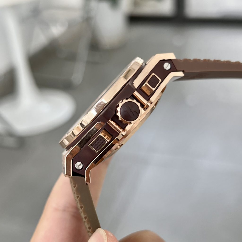 Hublot Big Bang Chronograph King Gold Brown Color Rep Watch 44mm (1)