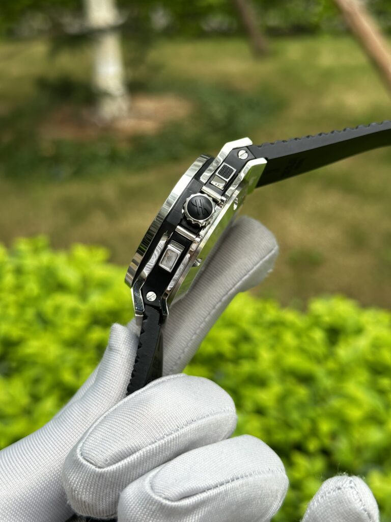 Hublot Big Bang Diamonds Bezel Replica Watches Best Quality 44mm (5)