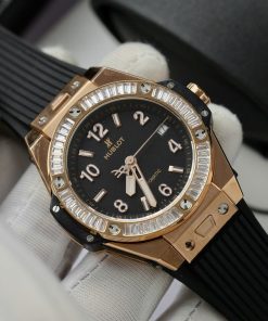Hublot Big Bang One Click King Gold Bezel Diamonds Baguette 39mm (1)