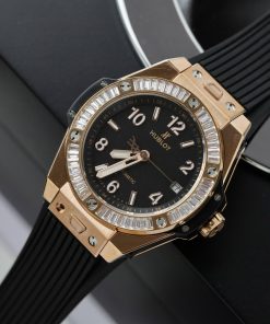 Hublot Big Bang One Click King Gold Bezel Diamonds Baguette 39mm (1)