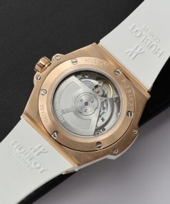 Hublot Big Bang One Click King Gold Customs Moissanite Baguette Diamonds 39mm (11)