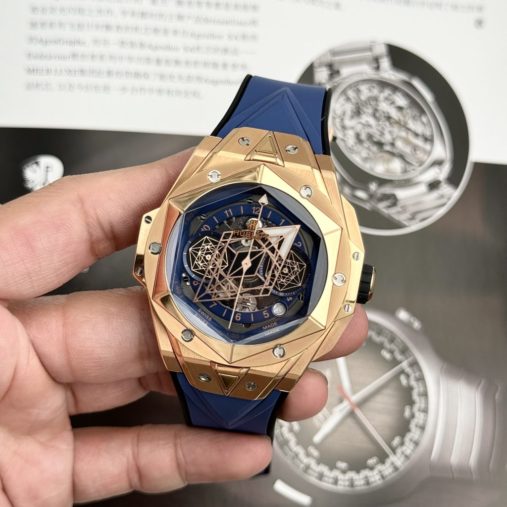 Hublot Big Bang Sang Bleu II King Gold Blue Best Replica BBF 45mm (1)