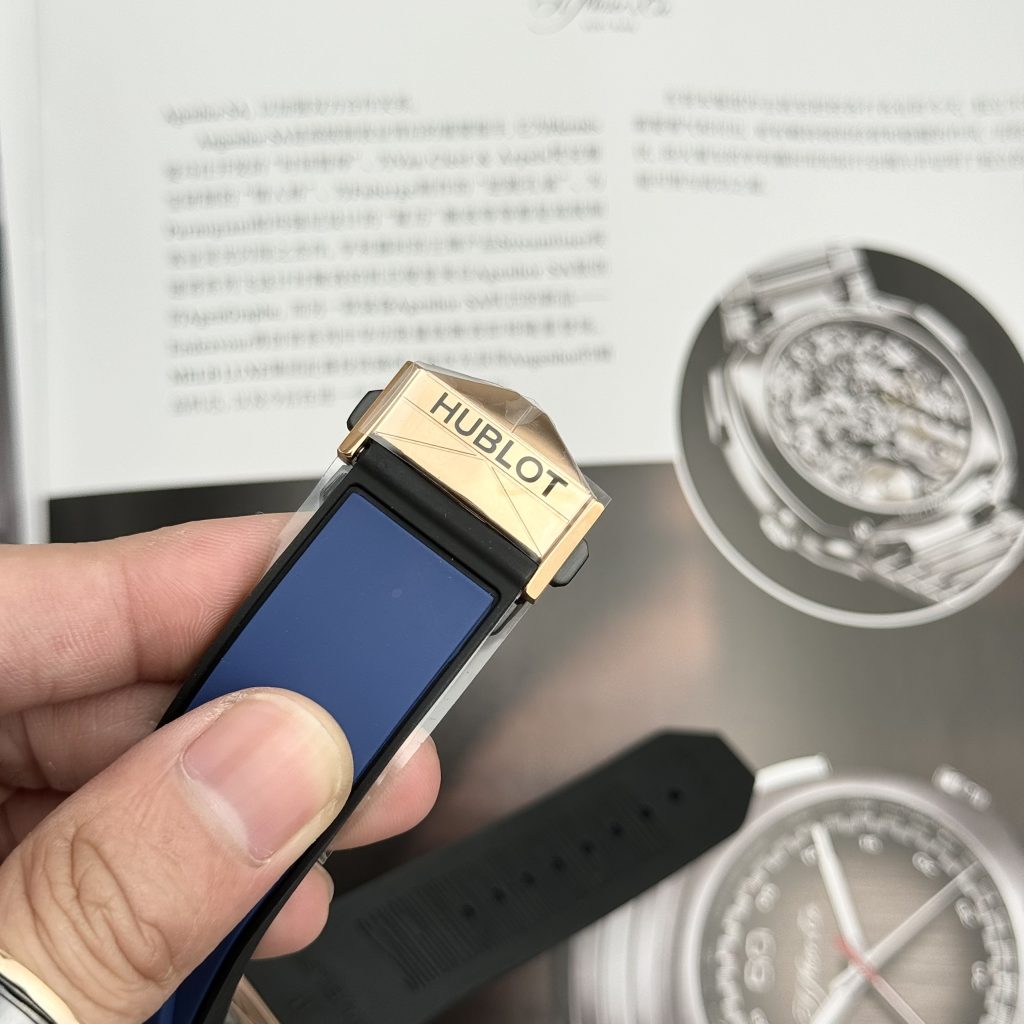 Hublot Big Bang Sang Bleu II King Gold Blue Best Replica BBF 45mm (1)