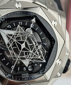 Hublot Big Bang Sang Bleu II Titanium Black Replica BB Factory 45mm (7)