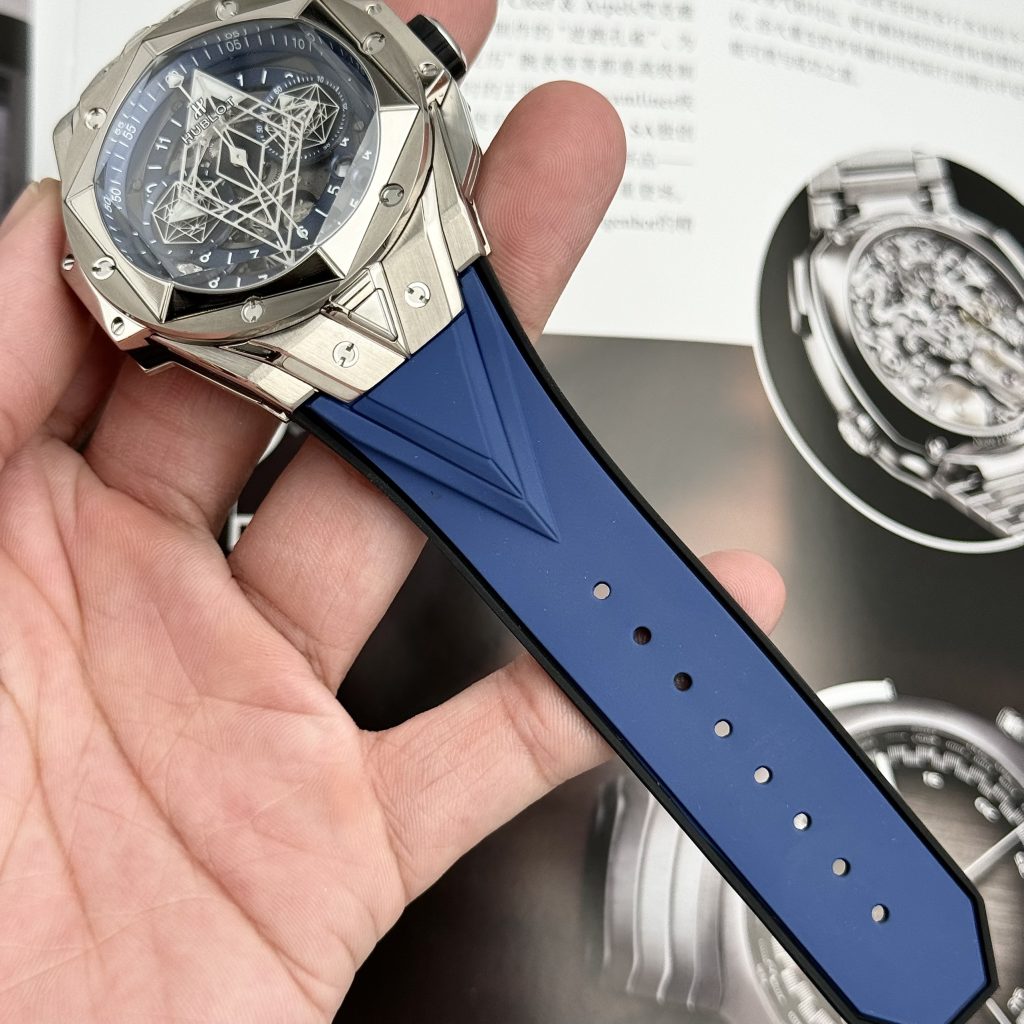 Hublot Big Bang Sang Bleu II Titanium Blue Replica BB Factory 45mm (1)