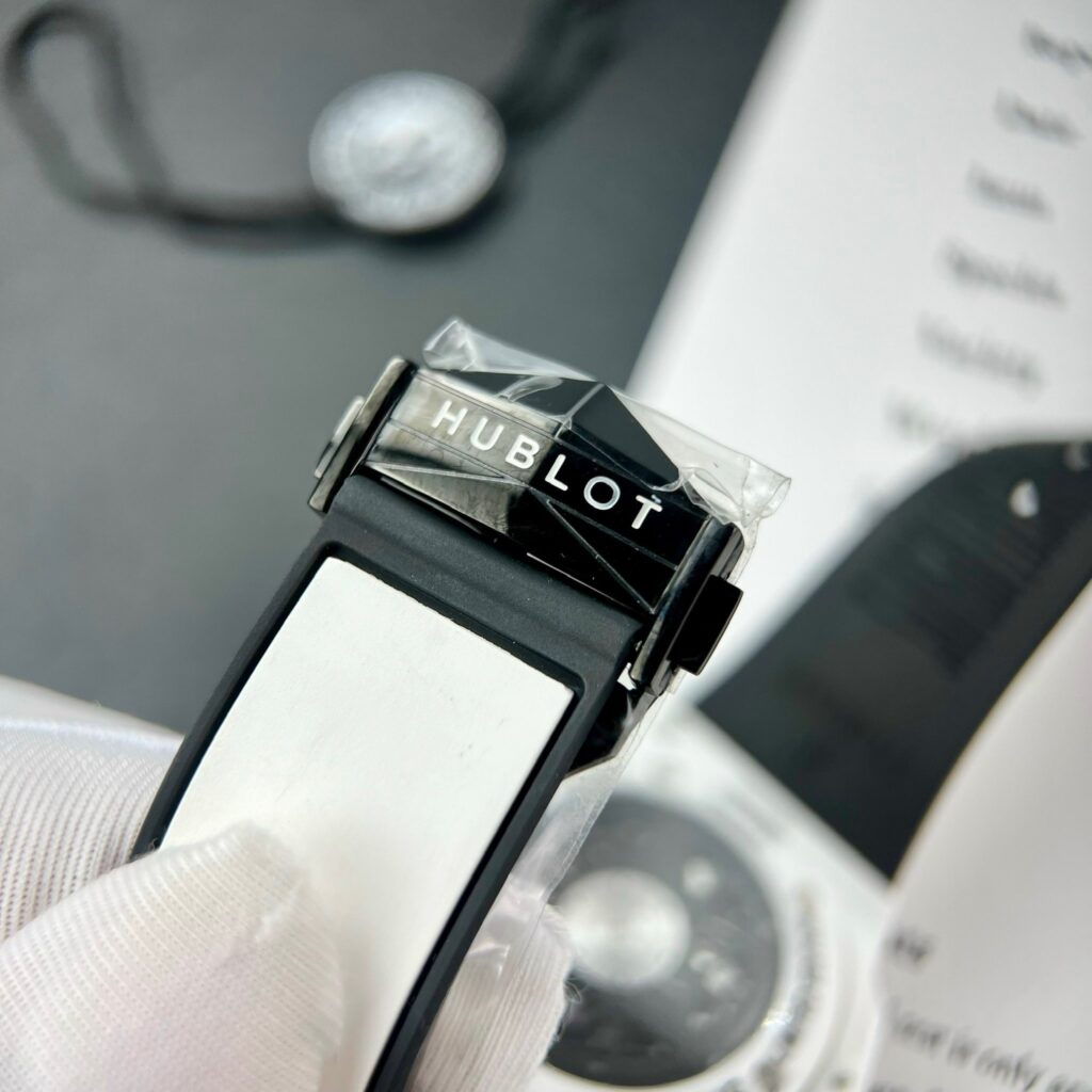 Hublot Big Bang Sang Bleu II White Ceramic Replica Watches Best (9)