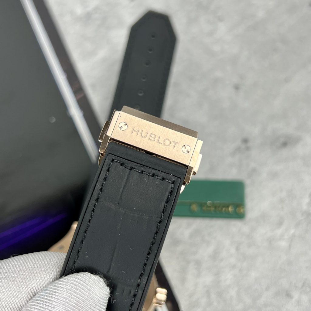 Hublot Classic Fusion Aerofusion Moonphase King Gold Replica Watches 42mm (3)