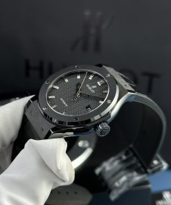 Hublot Classic Fusion Ceramic Black Movement SW300 Best Replica JJZ 42mm