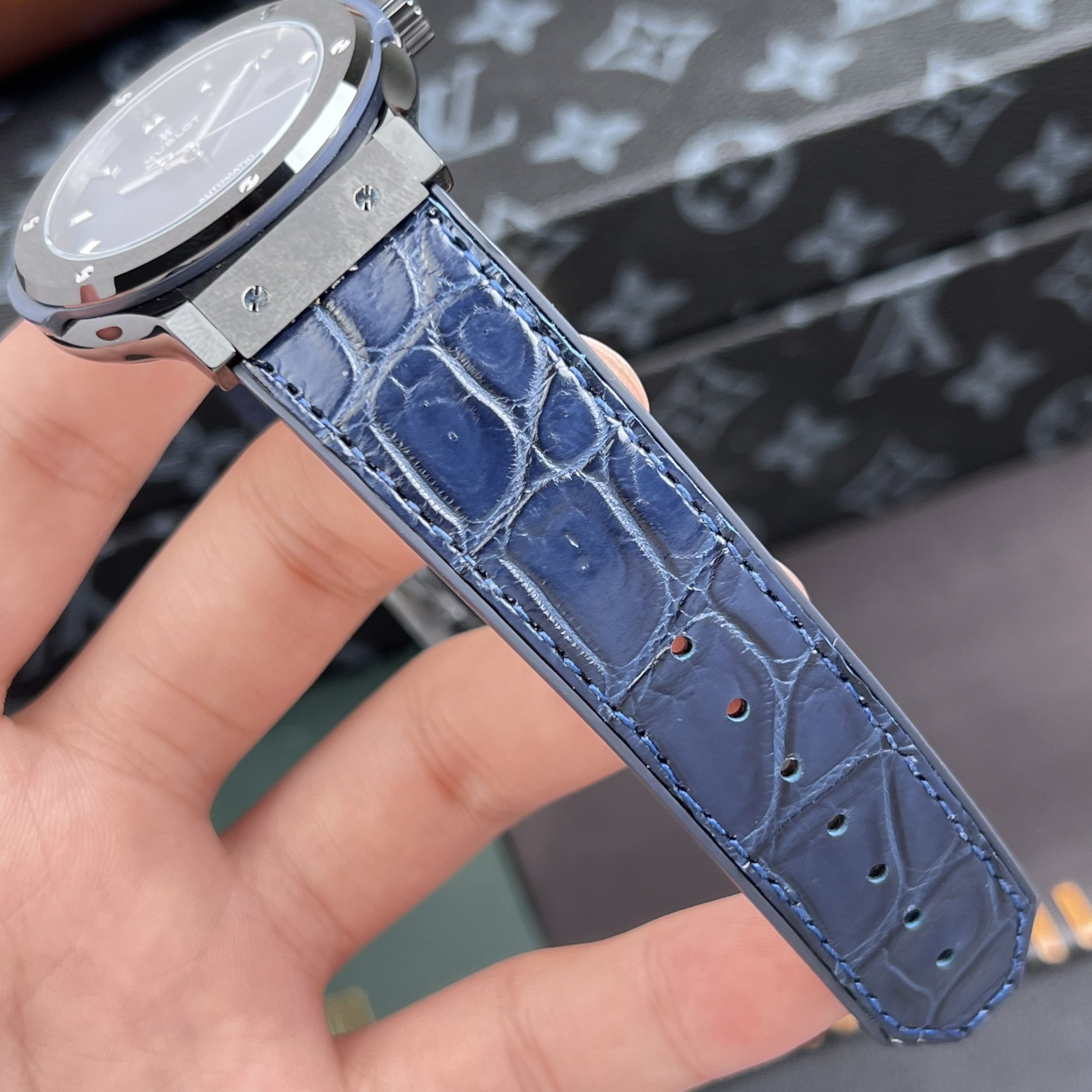 Hublot Classic Fusion Ceramic Blue Dial Replica Watches JJZ (2) Hublot Classic Fusion Ceramic Blue Dial Replica Watches JJZ (6)