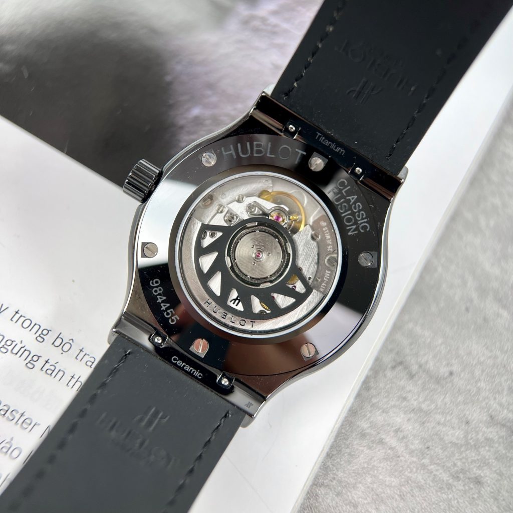 Hublot Classic Fusion Ceramic Replica Watch Carbon Dial JJZ Factory 42mm (10)