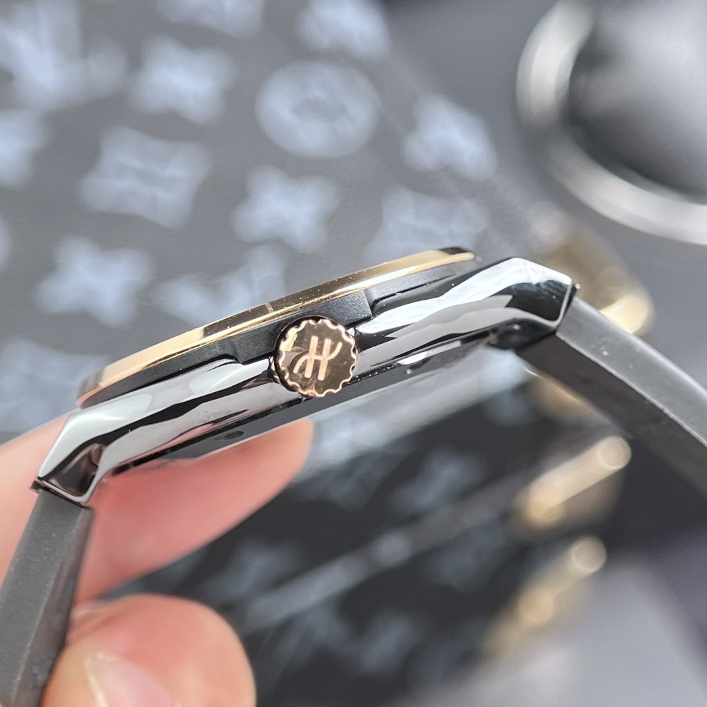 Hublot Classic Fusion Ceramic Replica Watches Demi Carbon Dial JJZ (8)