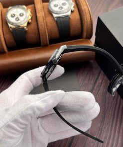 Hublot Classic Fusion Ceramic Replica Watches Green Dial JJZ 42mm (1)