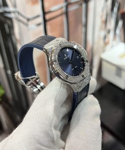 Hublot Classic Fusion Custom Diamonds Moissanite Blue Color 38mm (5)