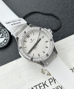 Hublot Classic Fusion Custom Moissanite Diamonds White Color 33mm (9)