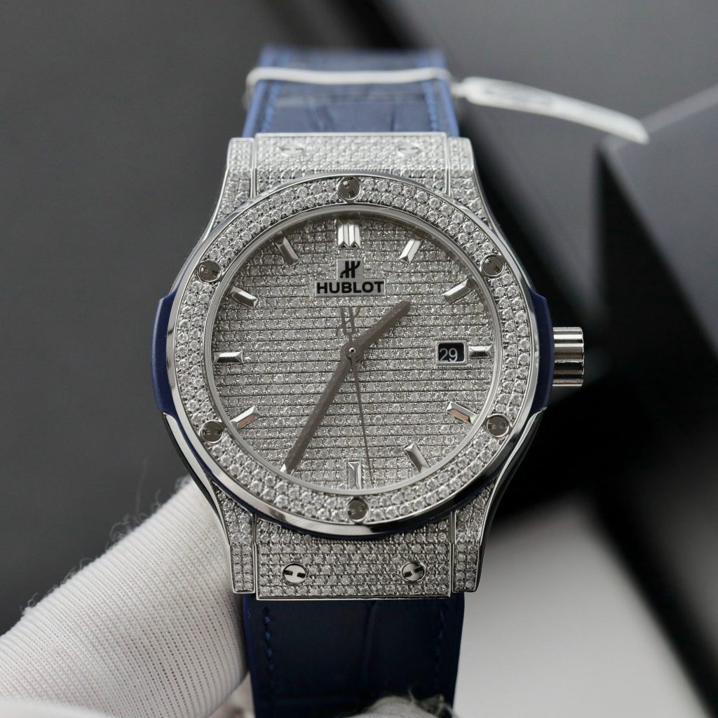 Hublot Classic Fusion Customs Full Natural Diamonds Best Replica 42mm (11)