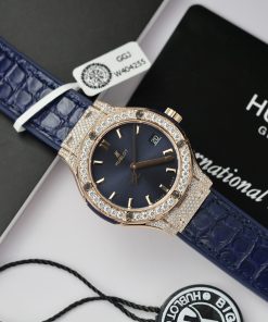Hublot Classic Fusion King Gold Blue Customs Full Moissanite Diamonds HBF 33mm (9)