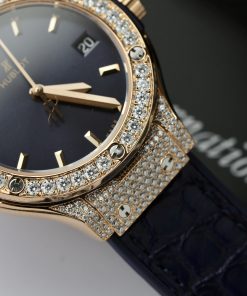 Hublot Classic Fusion King Gold Blue Customs Full Moissanite Diamonds HBF 33mm (9)