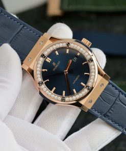 Hublot Classic Fusion King Gold Blue Diamonds Bezel Replica Watch 42mm (3)