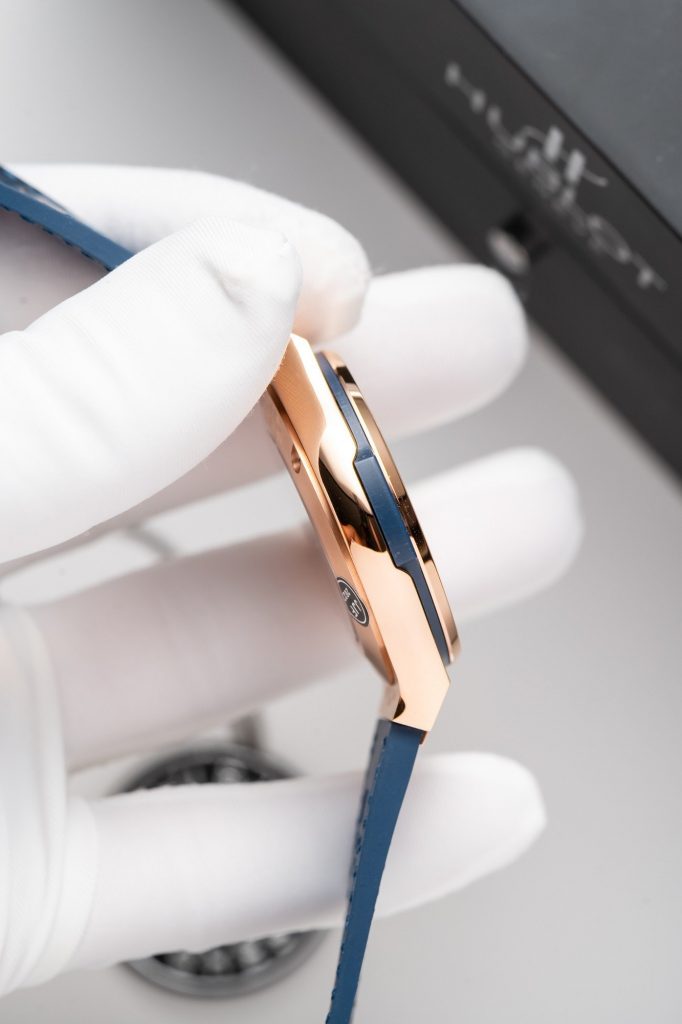 Hublot Classic Fusion King Gold Blue Replica Watches JJF Factory (1)