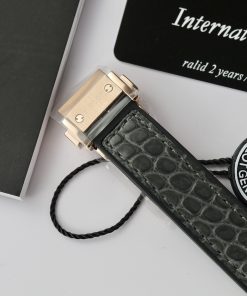 Hublot Classic Fusion King Gold Gray Customs Full Moissanite Diamonds HBF 33mm (7)