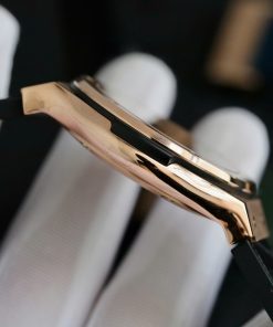 Hublot Classic Fusion King Gold Replica Watches Black Dial JJF 2024