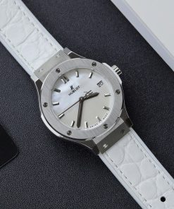 Hublot Classic Fusion Mother Of Pearl Dial Best Replica HB Factory 33mm