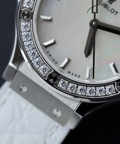 Hublot Classic Fusion Mother Of Pearl Dial Bezel Diamonds HB Factory 33mm