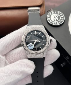 Hublot Classic Fusion Orlinski Full Diamonds Replica Watches APS 40mm (1)