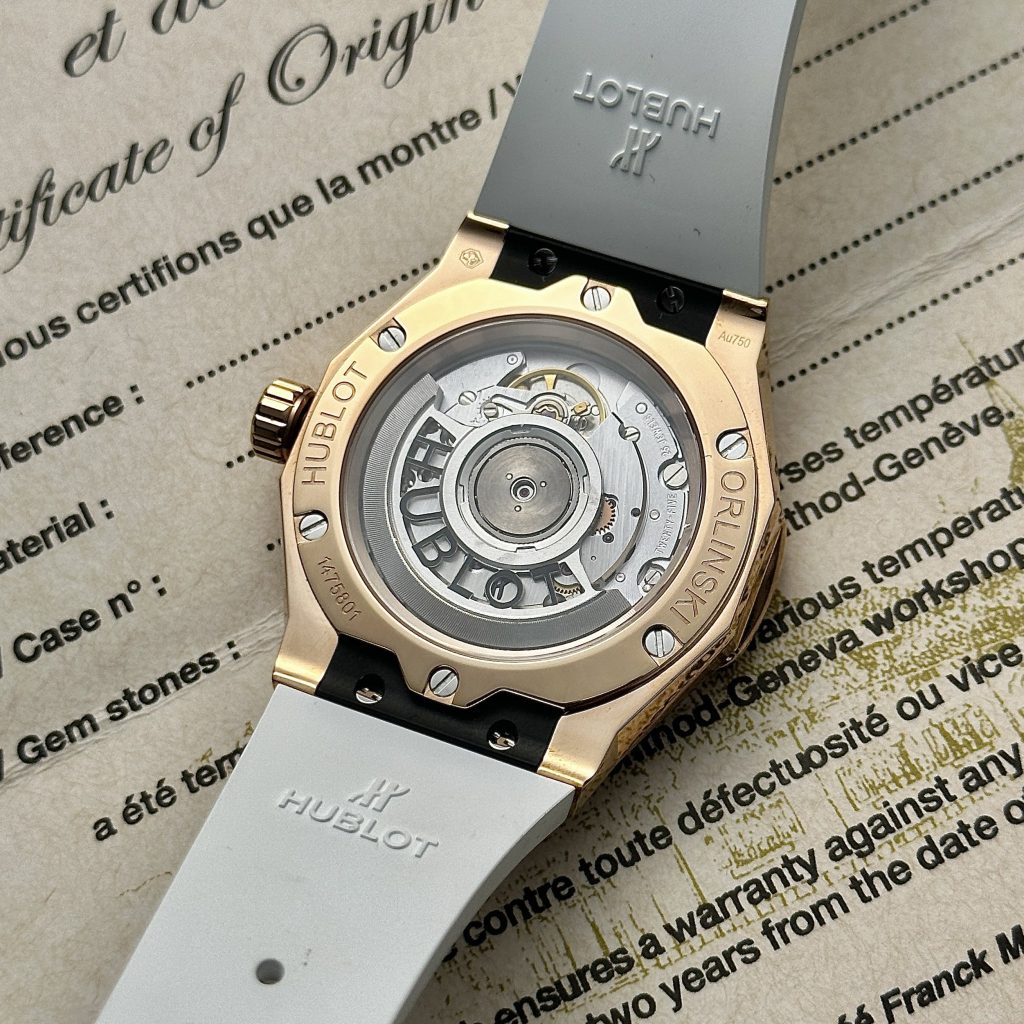 Hublot Classic Fusion Orlinski King Gold White Rubber APS Factory 40mm (2)