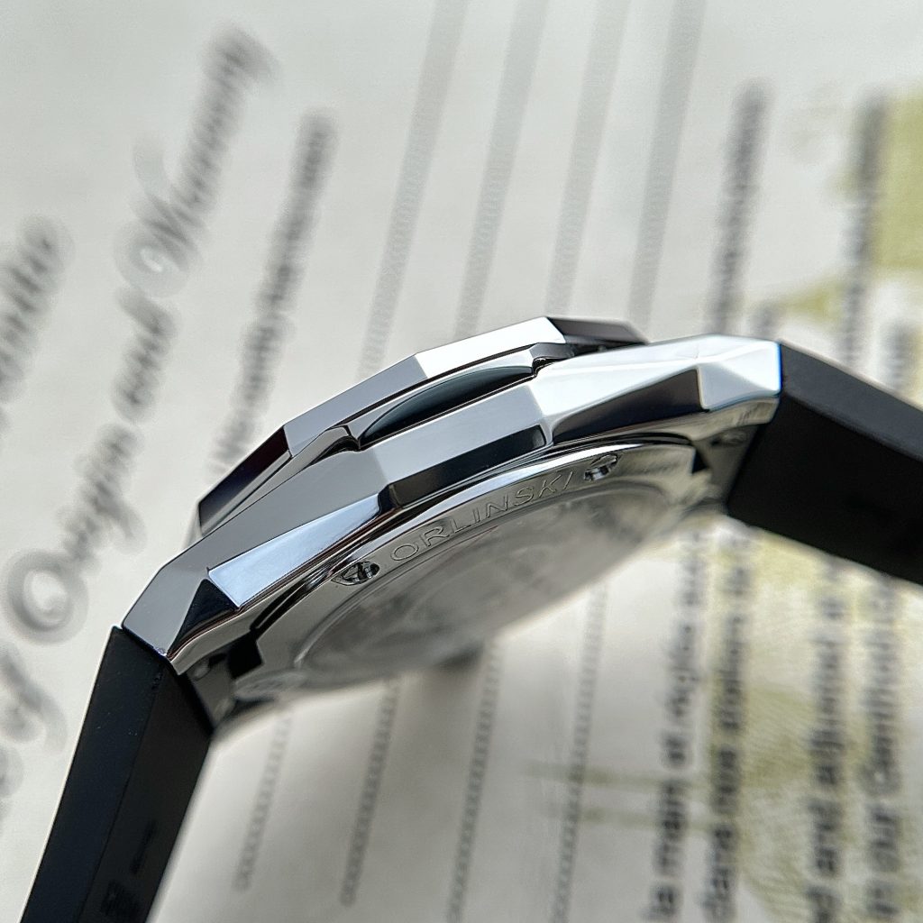 Hublot Classic Fusion Orlinski Titanium Black Dial APS Factory 40mm (8)