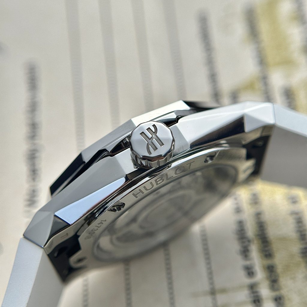 Hublot Classic Fusion Orlinski Titanium White Rubber APS Factory 40mm (1)