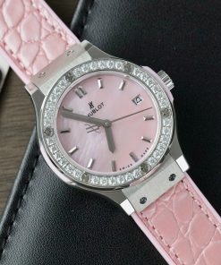 Hublot Classic Fusion Replica 11 Watch Dial Mother Of Pearl Pink + Moissanite Diamonds Hong Kong 33mm (2)