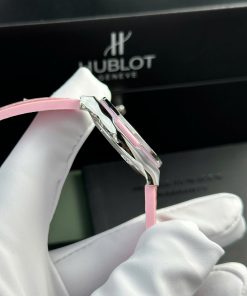 Hublot Classic Fusion Replica 11 Watch Pink Mother Of Pearl Dial 33mm (1)
