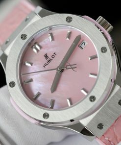 Hublot Classic Fusion Replica 11 Watch Womens Dial Mother Of Pearl Pink 33mm (2)