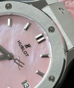 Hublot Classic Fusion Replica 11 Watch Womens Dial Mother Of Pearl Pink 33mm (2)