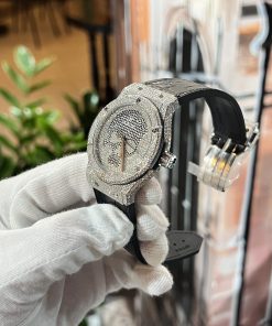 Hublot Classic Fusion Replica Watches Custom Mossanite Diamonds Skull 42mm (2)